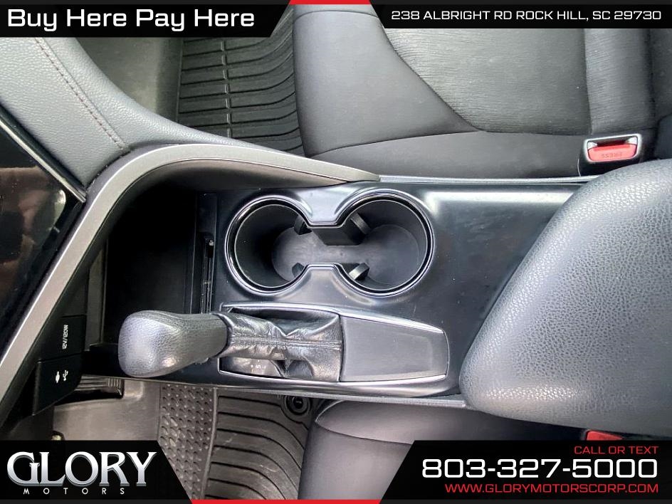 Toyota Camry XLE Auto (Natl) 2019