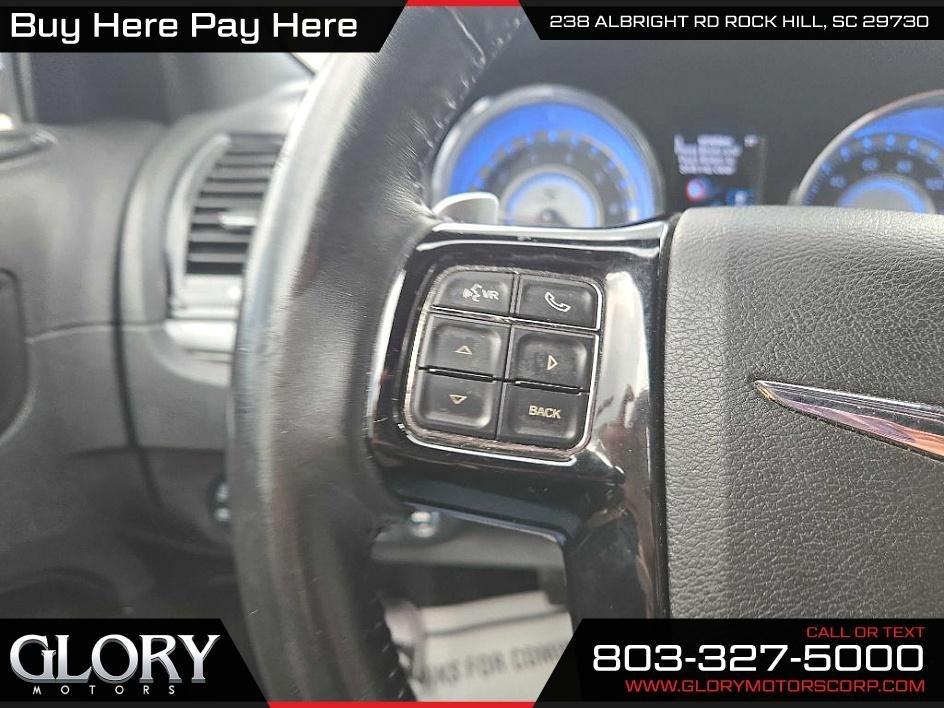 Chrysler 300 4dr Sdn 300S RWD 2013