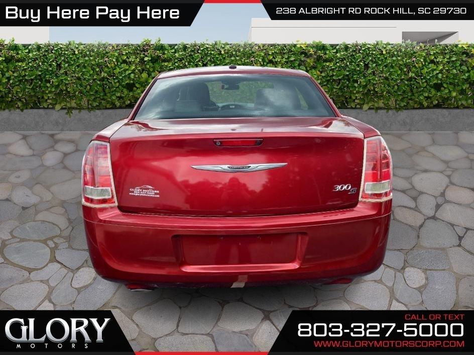 Chrysler 300 4dr Sdn 300S RWD 2013