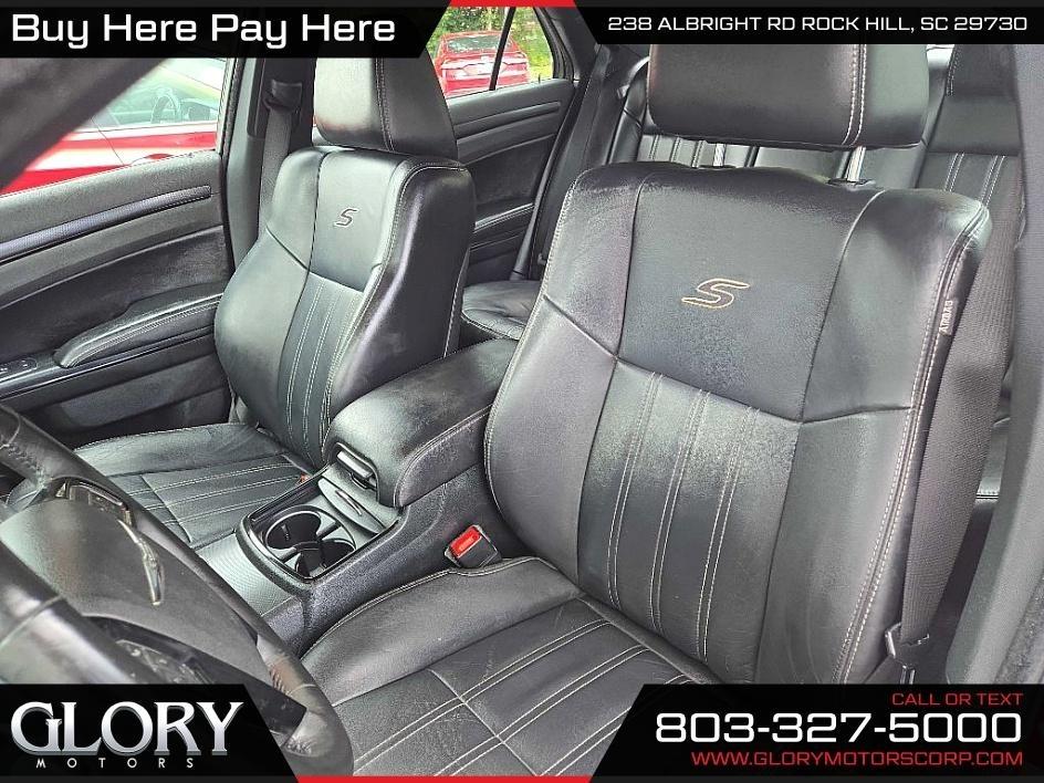 Chrysler 300 4dr Sdn 300S RWD 2013