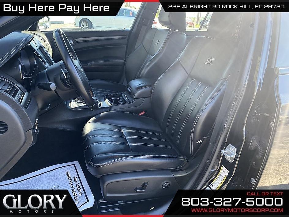 Chrysler 300 4dr Sdn 300S RWD 2015