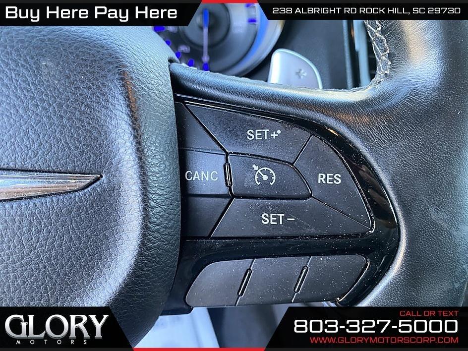 Chrysler 300 4dr Sdn 300S RWD 2015