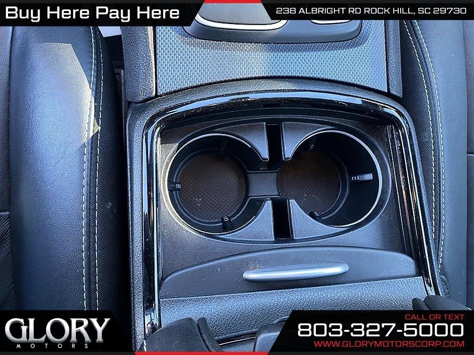 Chrysler 300 4dr Sdn 300S RWD 2015