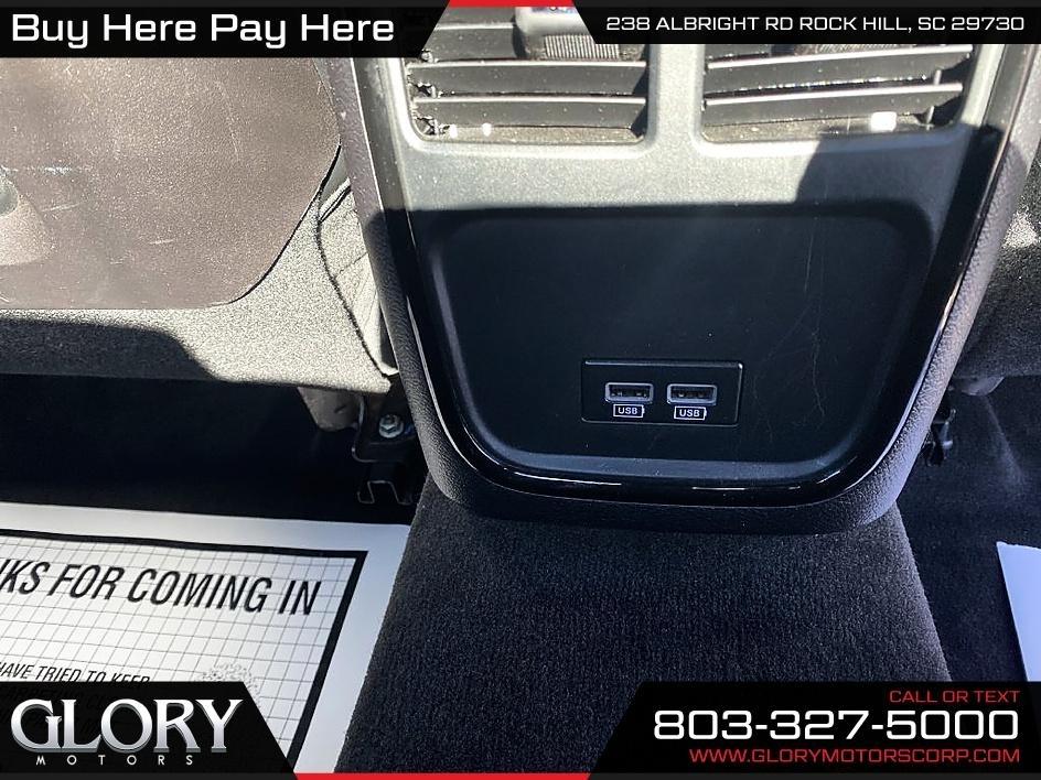 Chrysler 300 4dr Sdn 300S RWD 2015