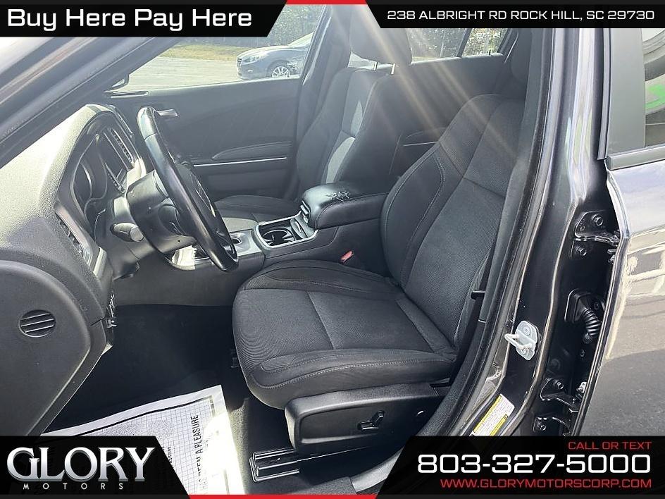 Dodge Charger SXT RWD 2019