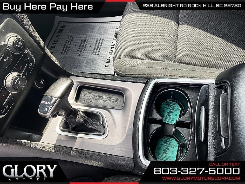 Dodge Charger SXT RWD 2019