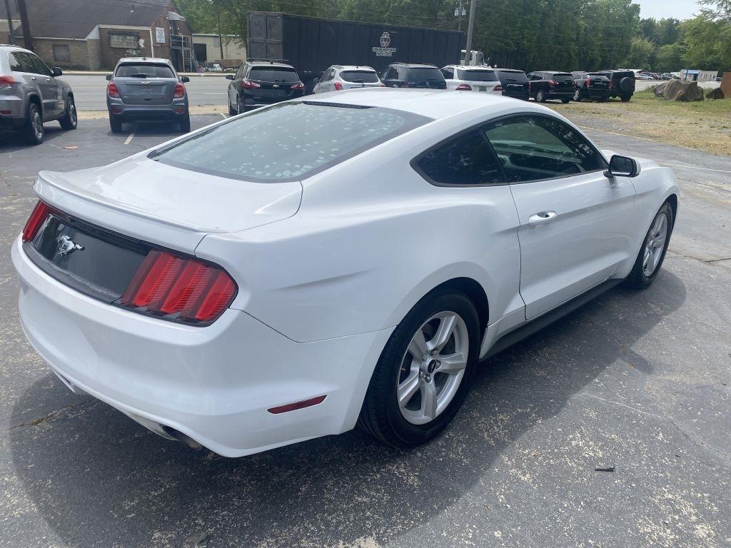 Ford Mustang 2dr Fastback EcoBoost 2015