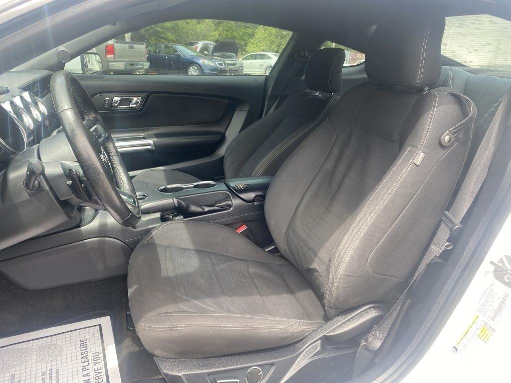 Ford Mustang 2dr Fastback EcoBoost 2015