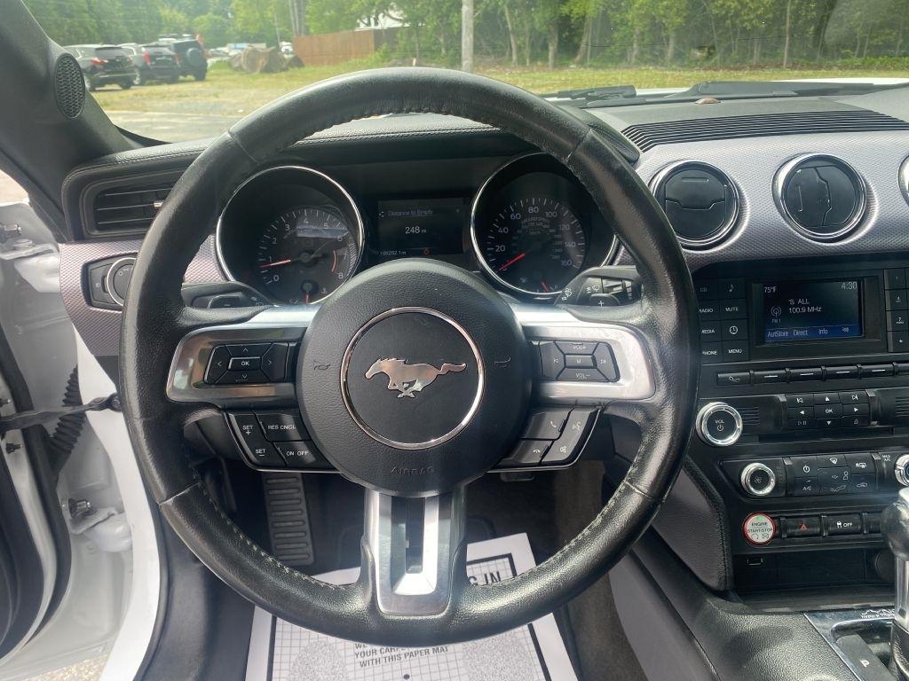 Ford Mustang 2dr Fastback EcoBoost 2015
