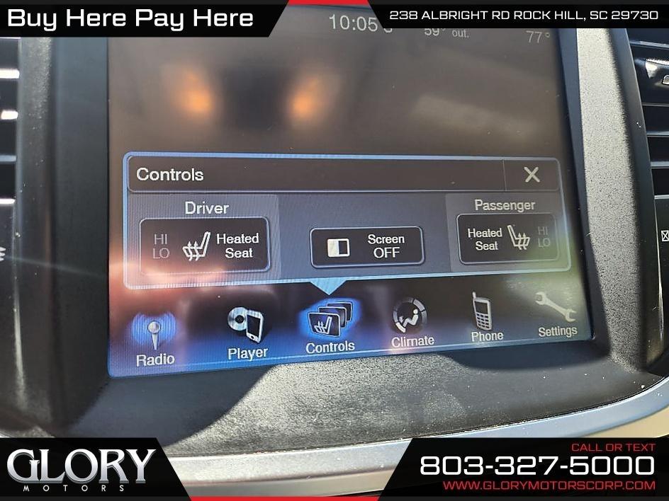 Chrysler 300 4dr Sdn RWD 2013