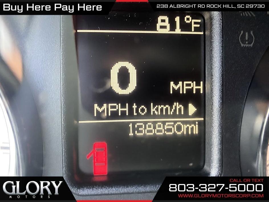 RAM 1500 Tradesman 4x2 Quad Cab 6'4" Box 2017