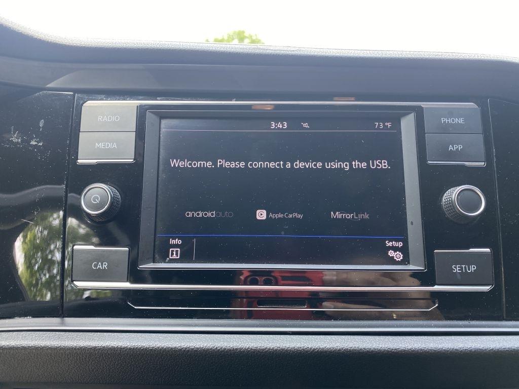 Volkswagen Jetta R-Line Auto w/SULEV 2019