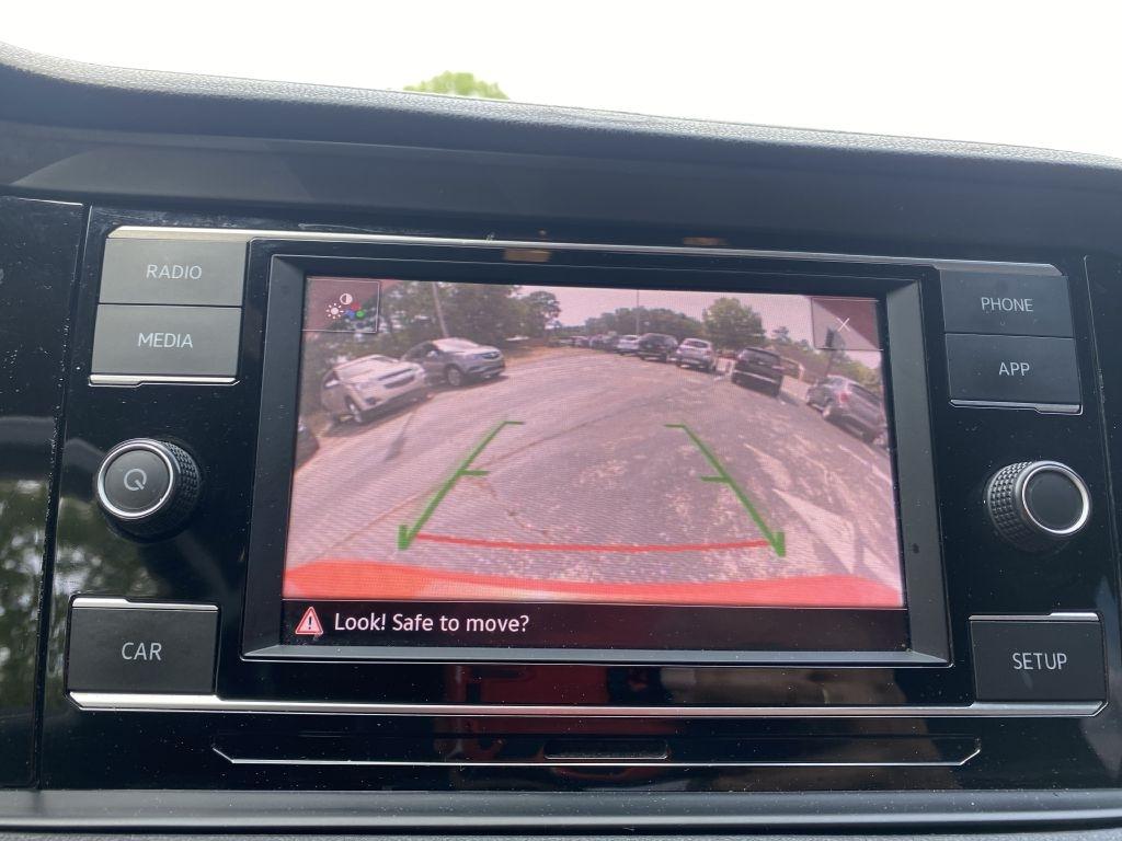 Volkswagen Jetta R-Line Auto w/SULEV 2019