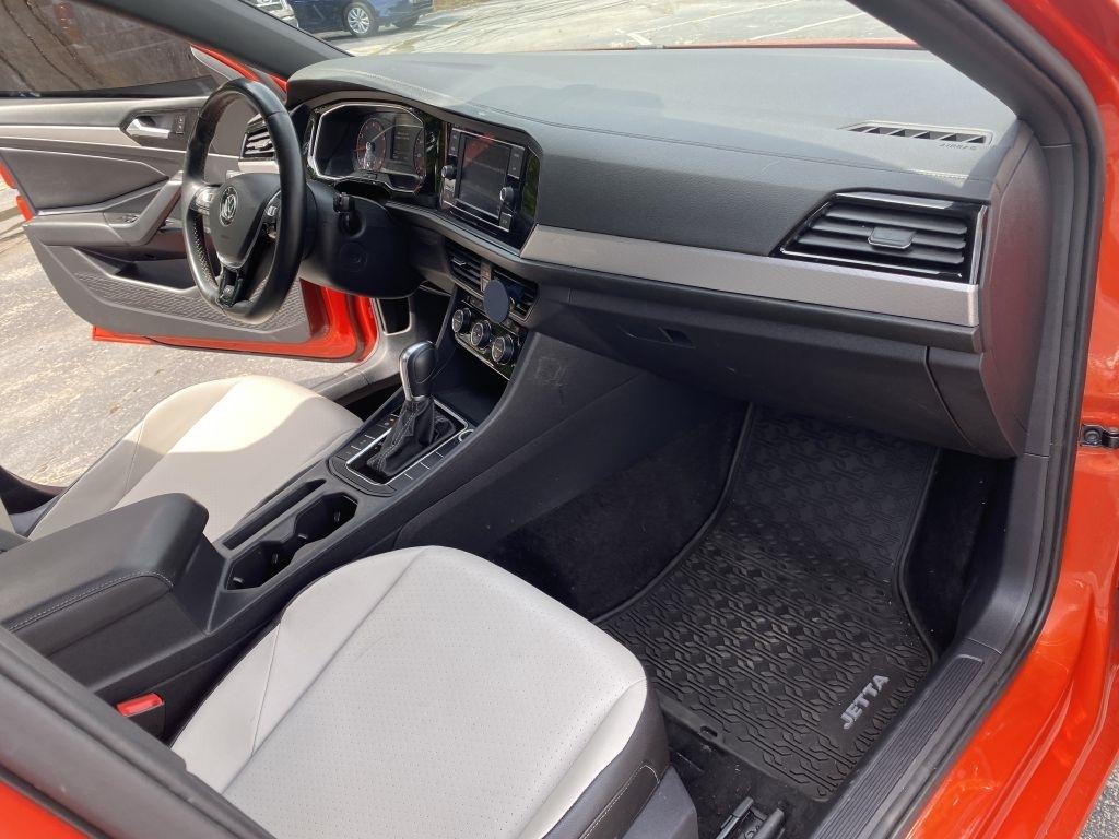 Volkswagen Jetta R-Line Auto w/SULEV 2019