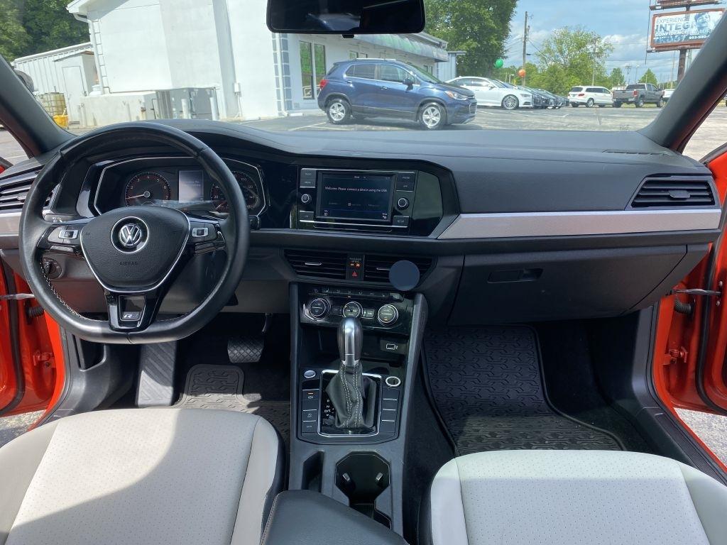 Volkswagen Jetta R-Line Auto w/SULEV 2019