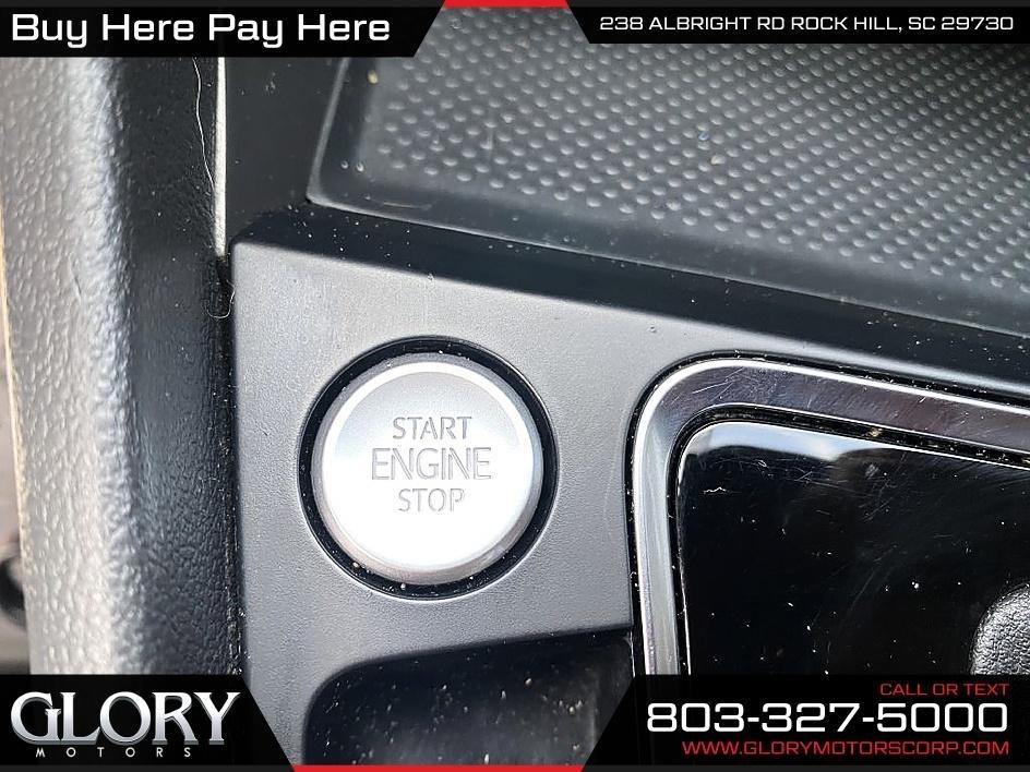 Volkswagen Jetta R-Line Auto w/SULEV 2019