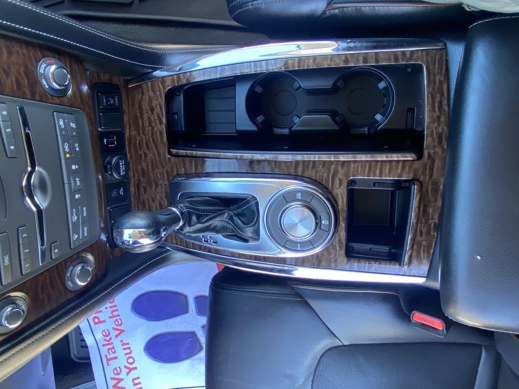 Nissan Armada 4x2 SL 2020