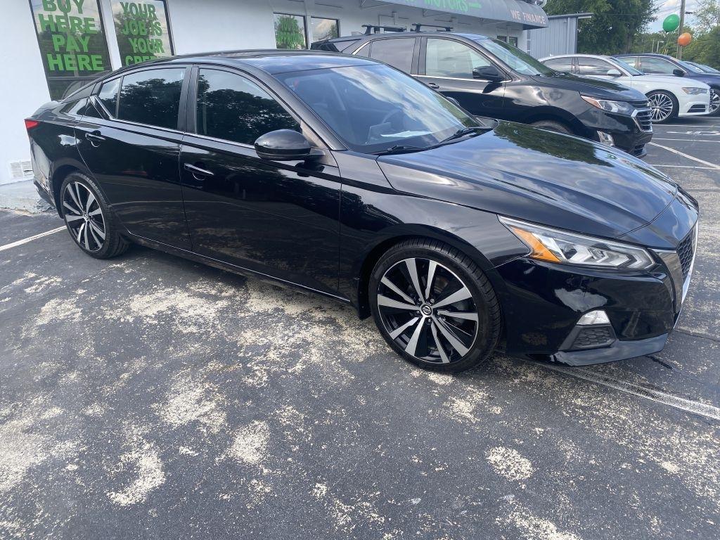 2020 Nissan Altima 2.5 SR Sedan