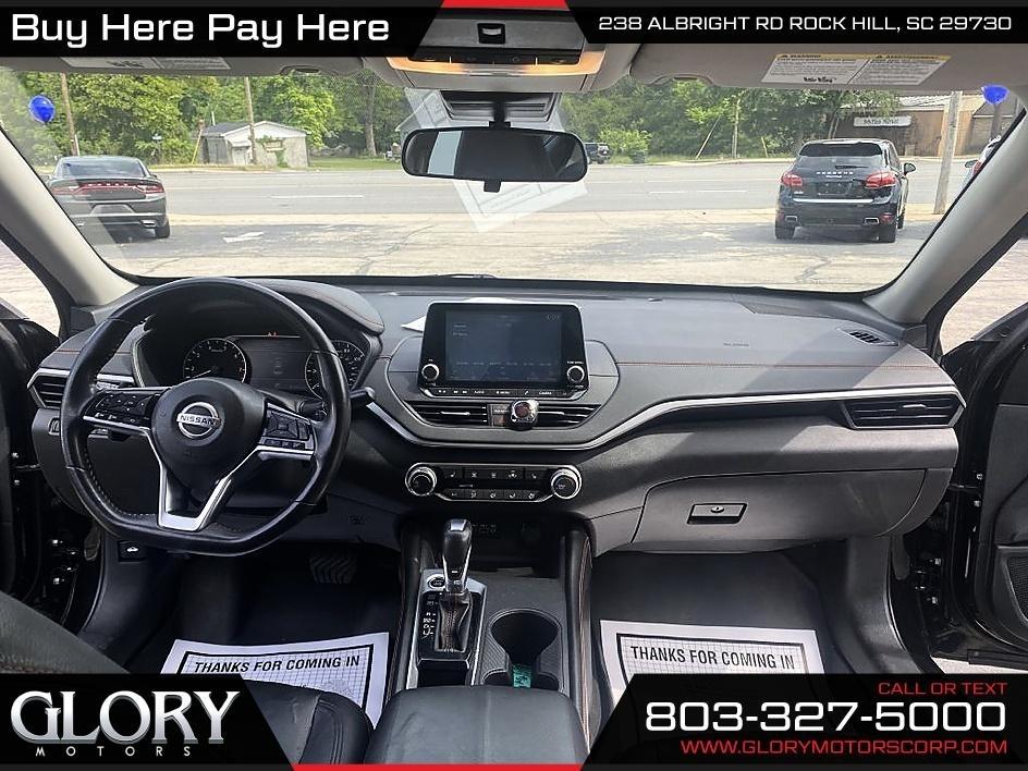 Nissan Altima 2.5 SR Sedan 2020