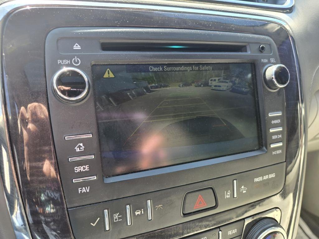 Buick Enclave FWD 4dr Leather 2016