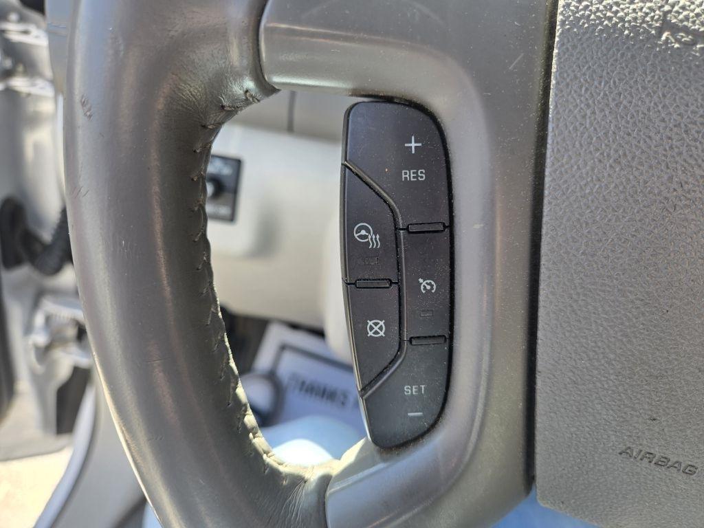 Buick Enclave FWD 4dr Leather 2016