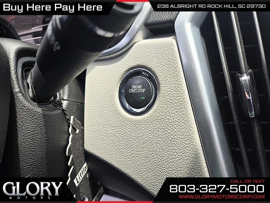 Cadillac SRX FWD 4dr Base 2013