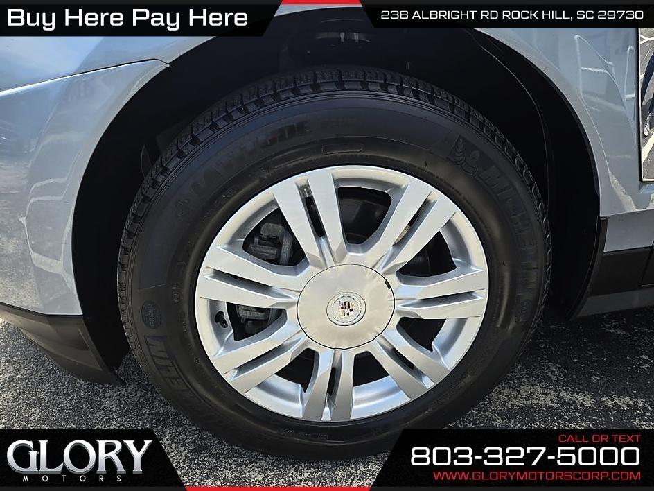 Cadillac SRX FWD 4dr Base 2013
