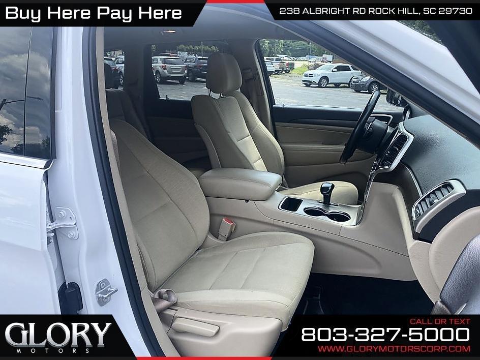 Jeep Grand Cherokee 4WD 4dr Laredo 2015