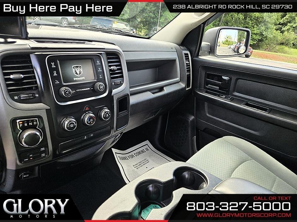 RAM 1500 Express 4x4 Quad Cab 6'4" Box 2017