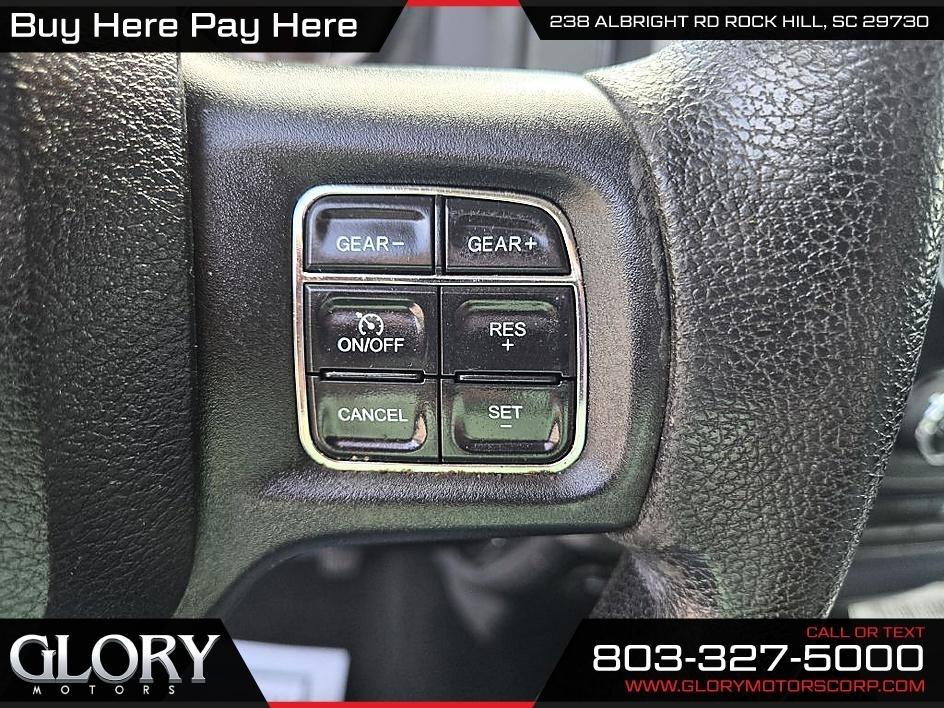 RAM 1500 Express 4x4 Quad Cab 6'4" Box 2017
