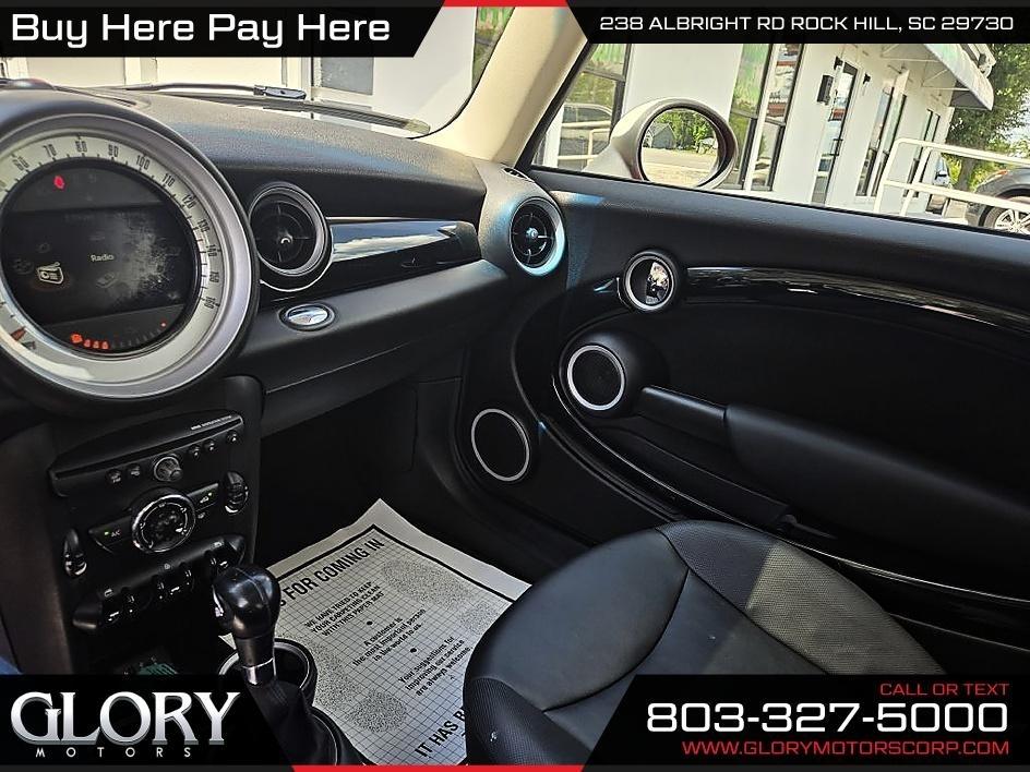 MINI Cooper Hardtop 2dr Cpe 2013