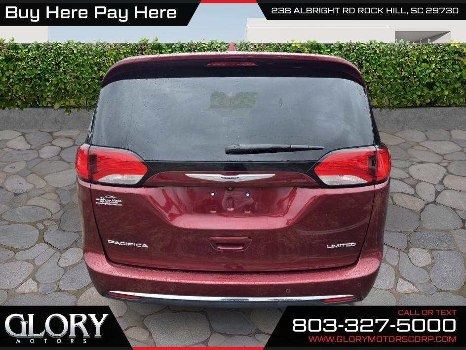 Chrysler Pacifica Limited FWD 2017
