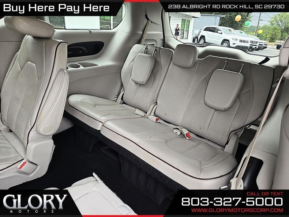 Chrysler Pacifica Limited FWD 2017