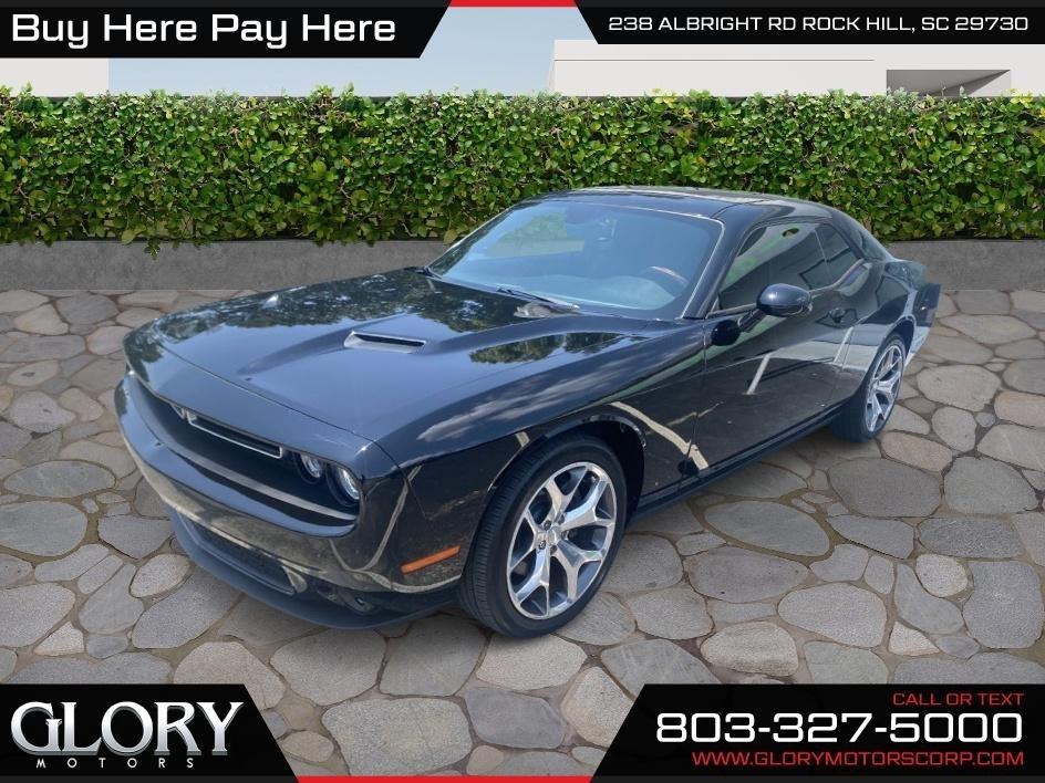 Dodge Challenger 2dr Cpe SXT Plus 2016