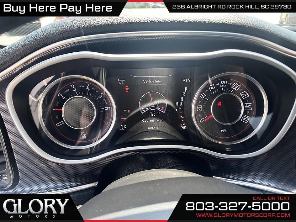 Dodge Challenger 2dr Cpe SXT Plus 2016