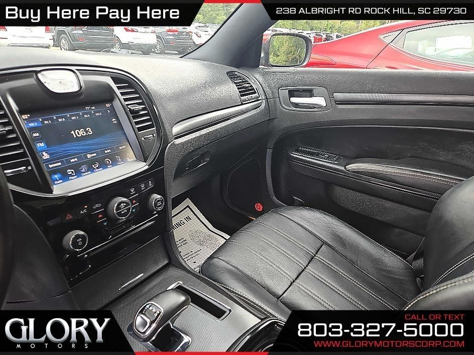 Chrysler 300 4dr Sdn 300S RWD 2013
