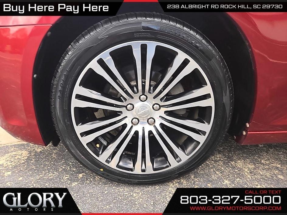Chrysler 300 4dr Sdn 300S RWD 2013