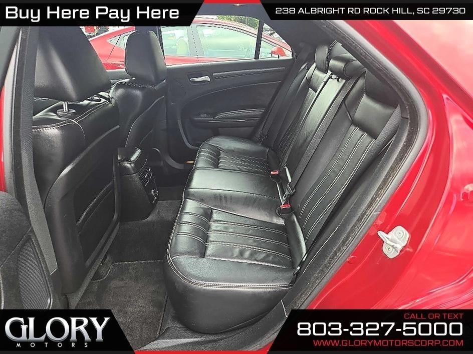 Chrysler 300 4dr Sdn 300S RWD 2013