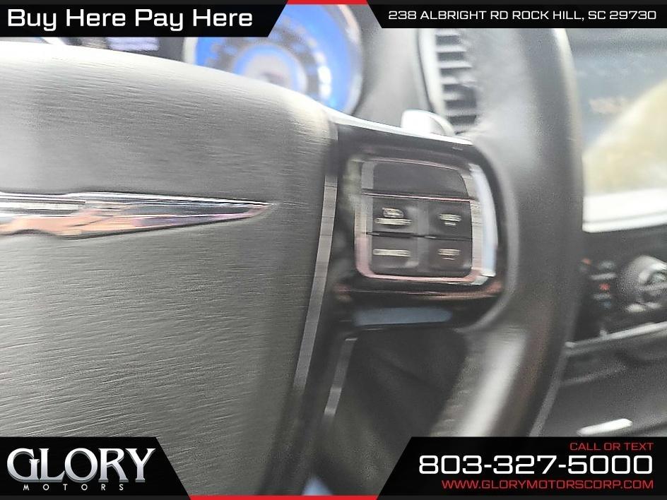 Chrysler 300 4dr Sdn 300S RWD 2013