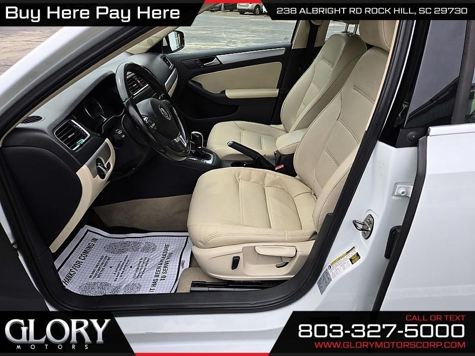 Volkswagen Jetta Sedan 4dr Auto SE 2014