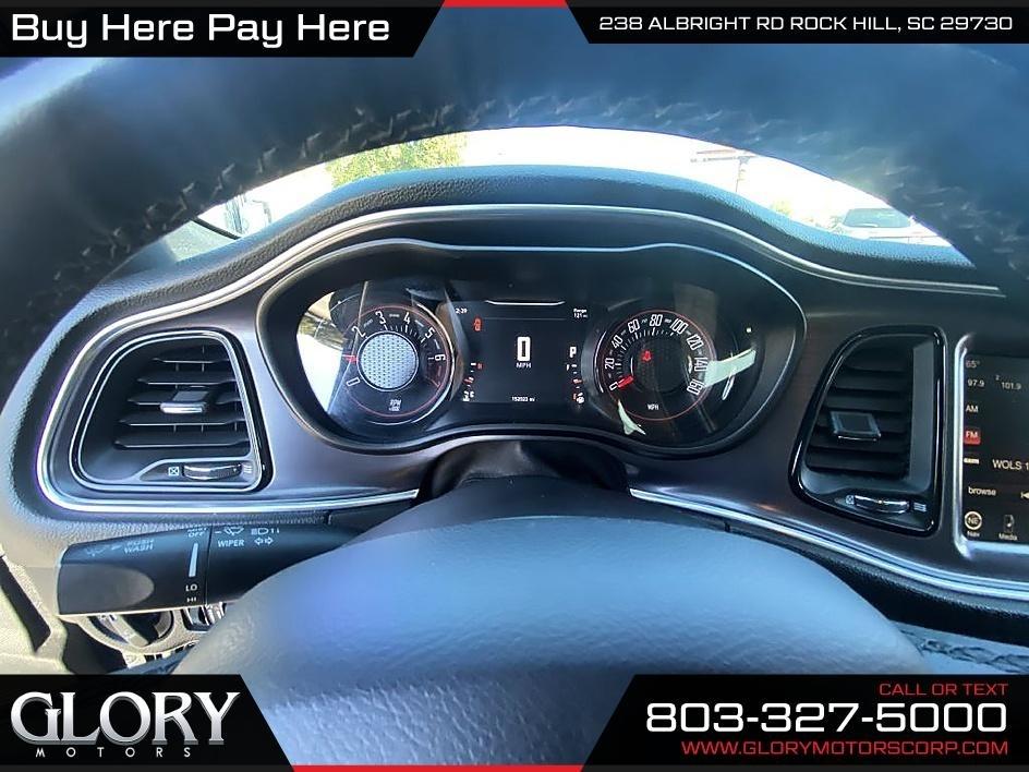 Dodge Challenger 2dr Cpe SXT Plus 2016