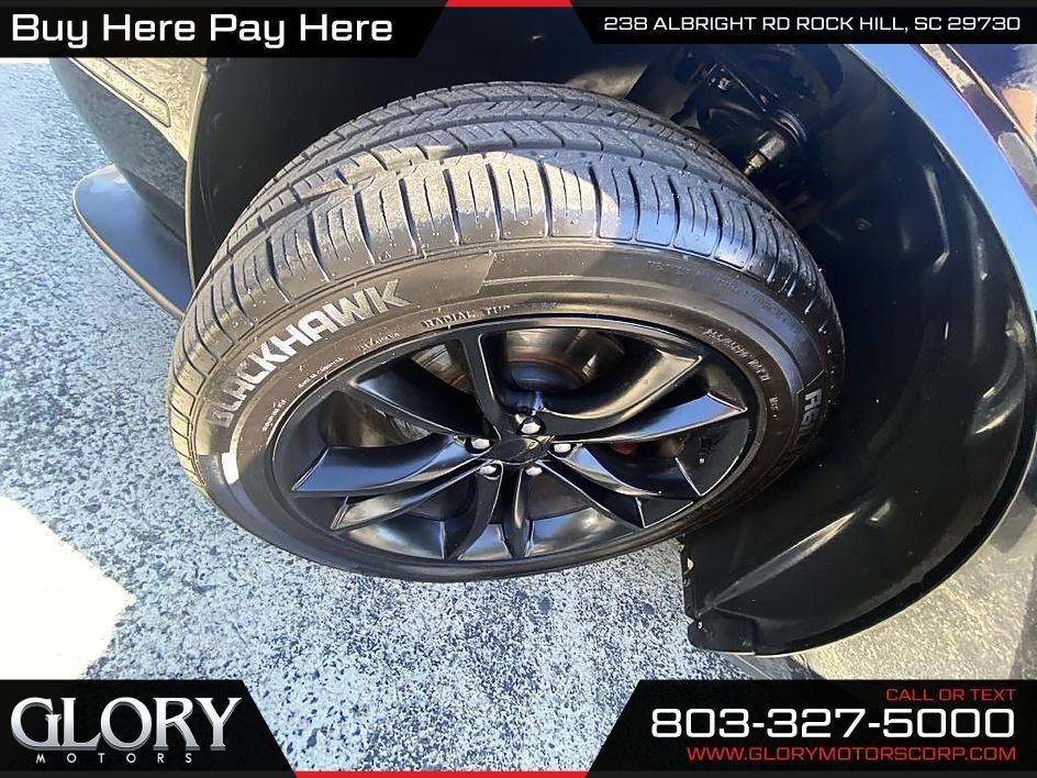 Dodge Challenger 2dr Cpe SXT Plus 2016