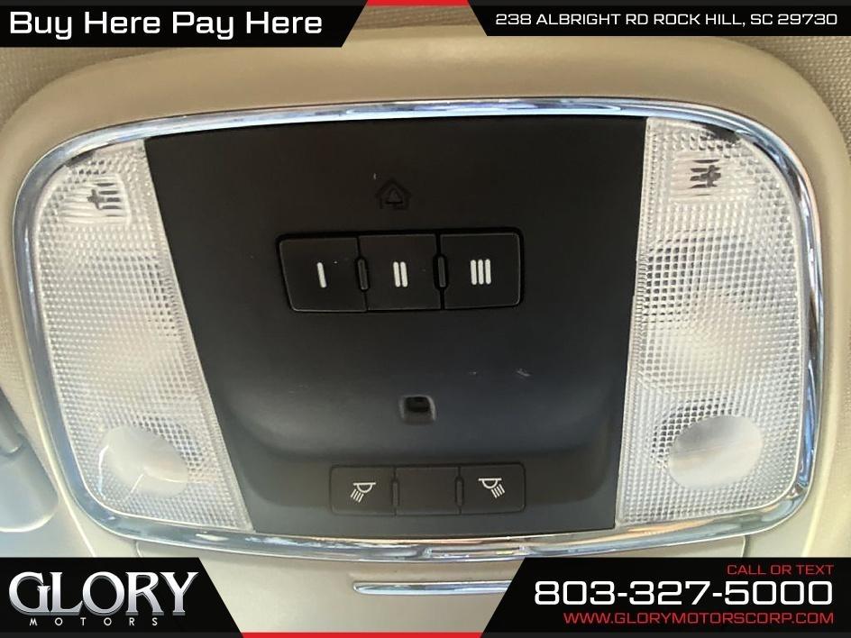 Chrysler 300 4dr Sdn 300C RWD 2014