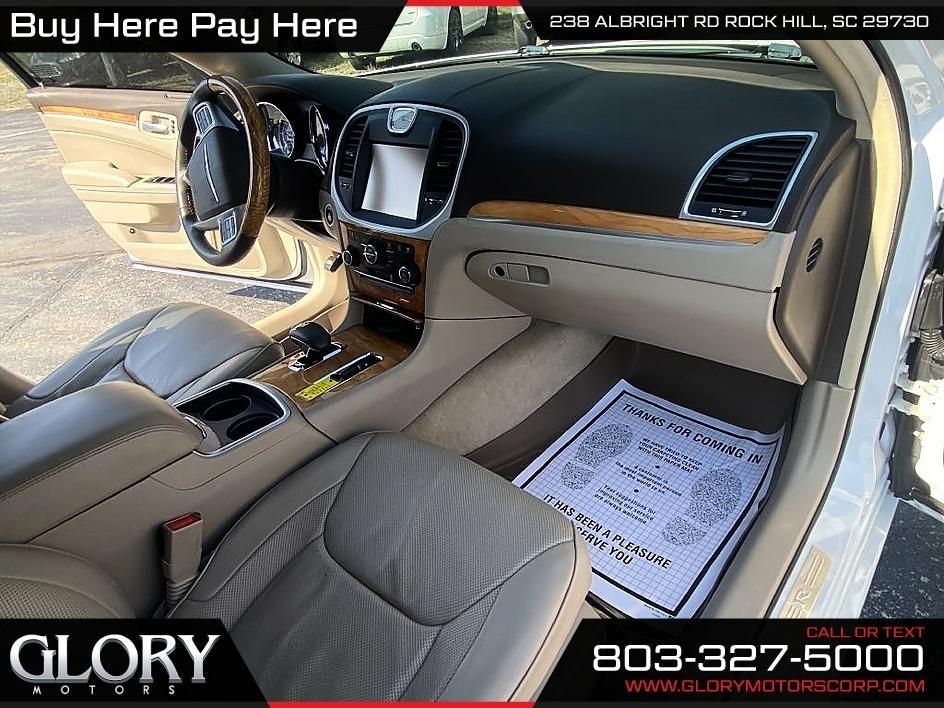 Chrysler 300 4dr Sdn 300C RWD 2014