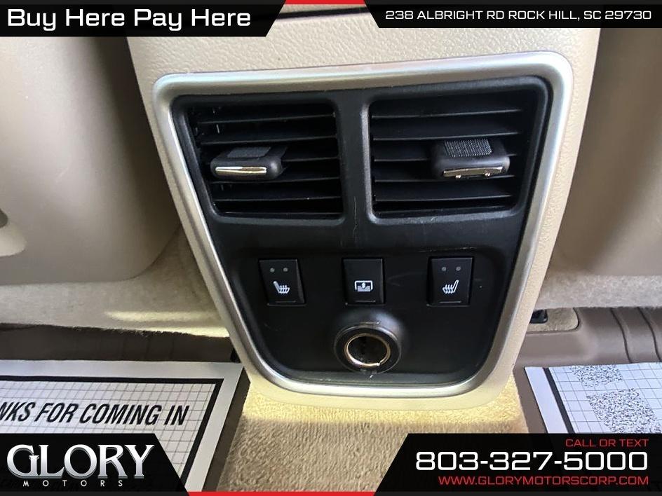 Chrysler 300 4dr Sdn 300C RWD 2014