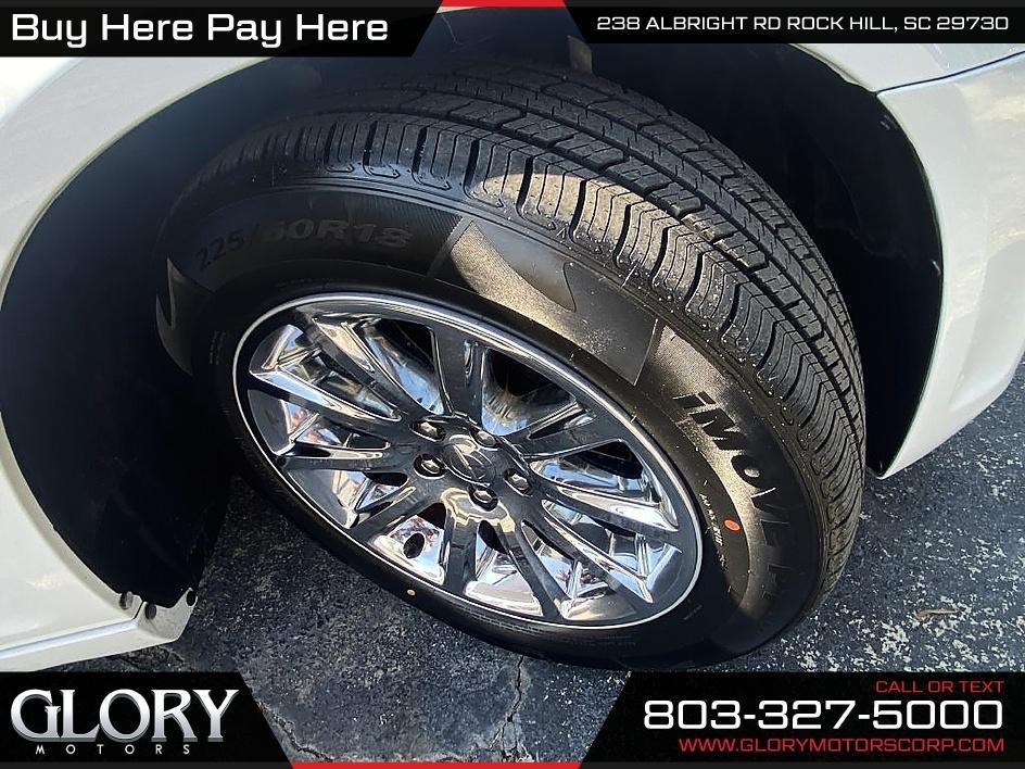 Chrysler 300 4dr Sdn 300C RWD 2014