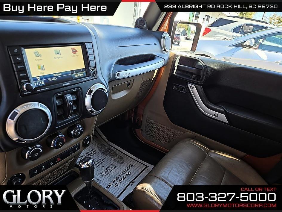 Jeep Wrangler Unlimited 4WD 4dr Sahara 2011