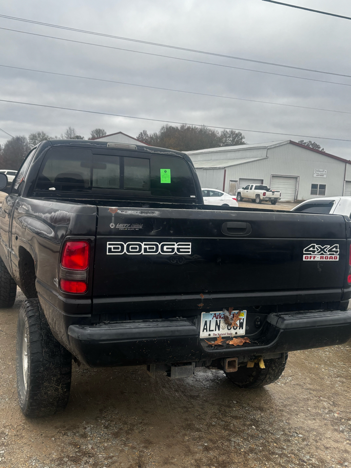 Dodge Ram 1500 Reg. Cab Short Bed 4WD 2001