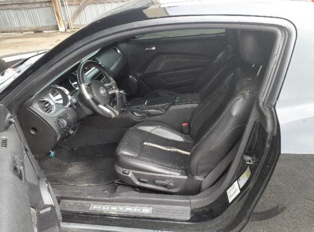 Ford Mustang GT Coupe 2010