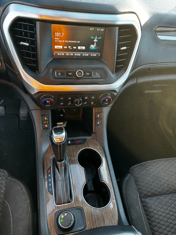 GMC Acadia SLE-2 FWD 2017